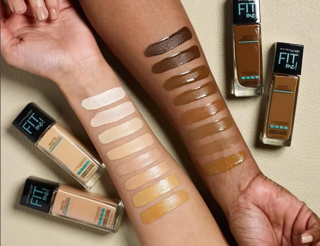 Holen Sie sich die perfekte Basis: Warum die Fit Me Foundation Ihr Go To Make up Produkt sein sollte fit me foundation