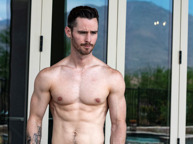 DAN BENSON ODER „ZEKE“ AUS „DIE ZAUBERER VOM WAVERLY PLACE“ HAT NUN
