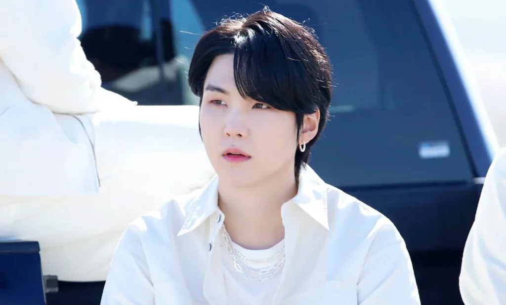 Min Yoongi Alter, Vermögen, Freundin, Familie, Größe und Biografie min yoongi