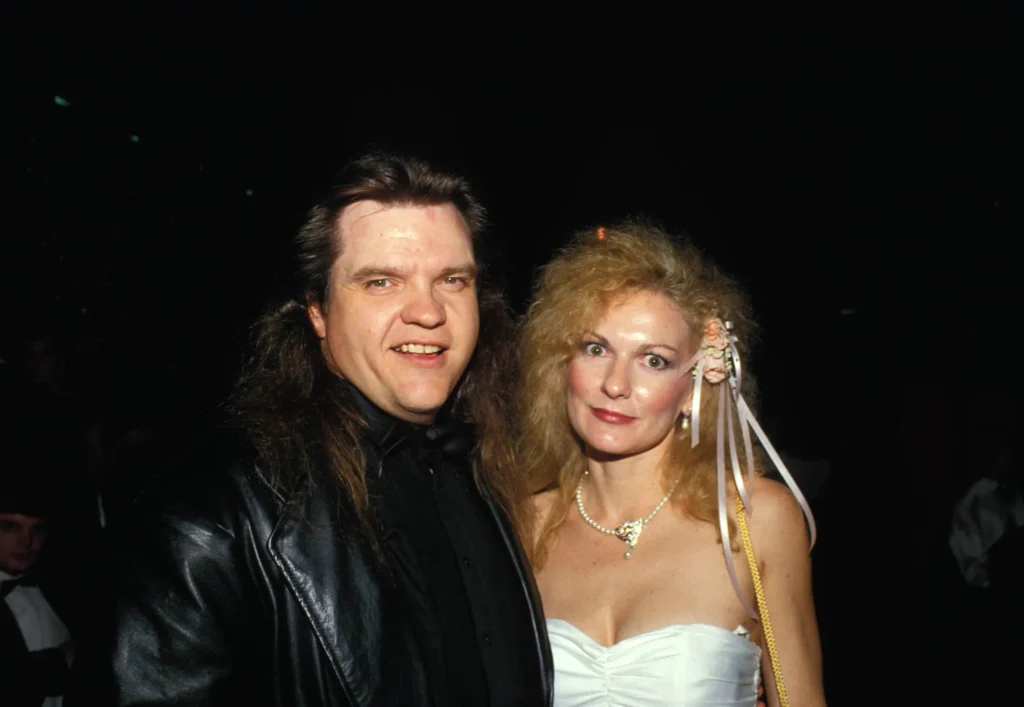 Wer ist Meat Loafs Ex-Frau Leslie Aday? Er machte ihr einen Heiratsantrag mit einem „riesigen ganzen Lachs“ leslie aday