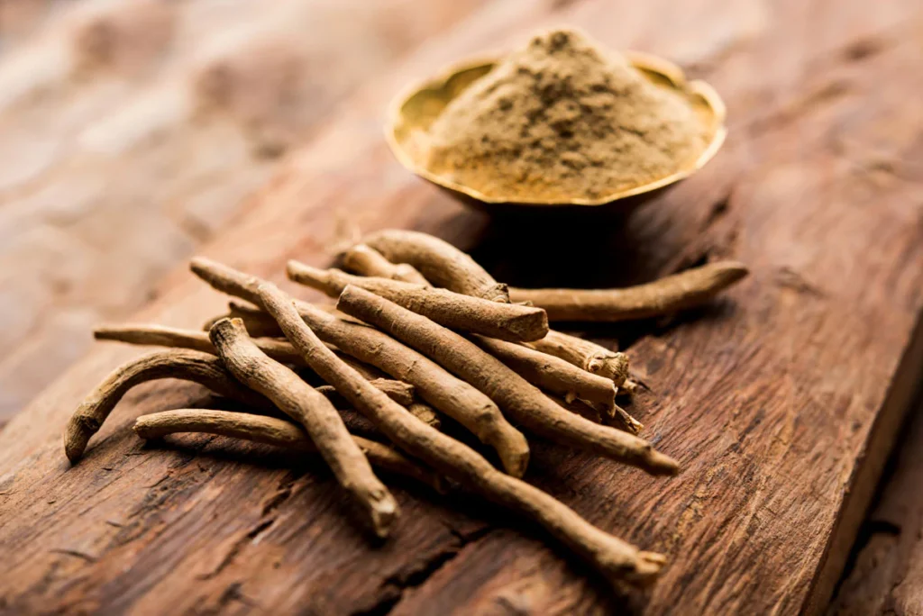 4 nachgewiesene gesundheitliche Vorteile von Ashwagandha ashwagandha
