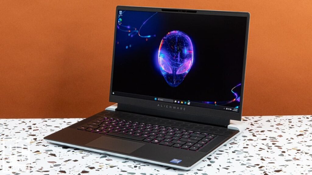 Alienware x16