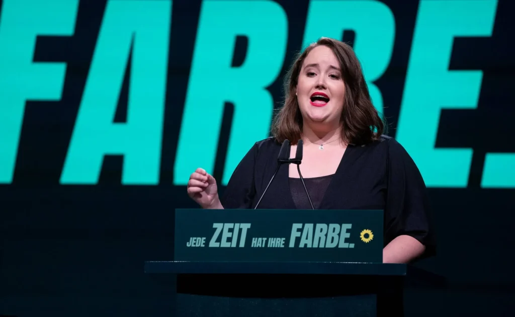 Ricarda Lang Gewicht: Was man über die Diskussion wissen sollte ricarda lang gewicht