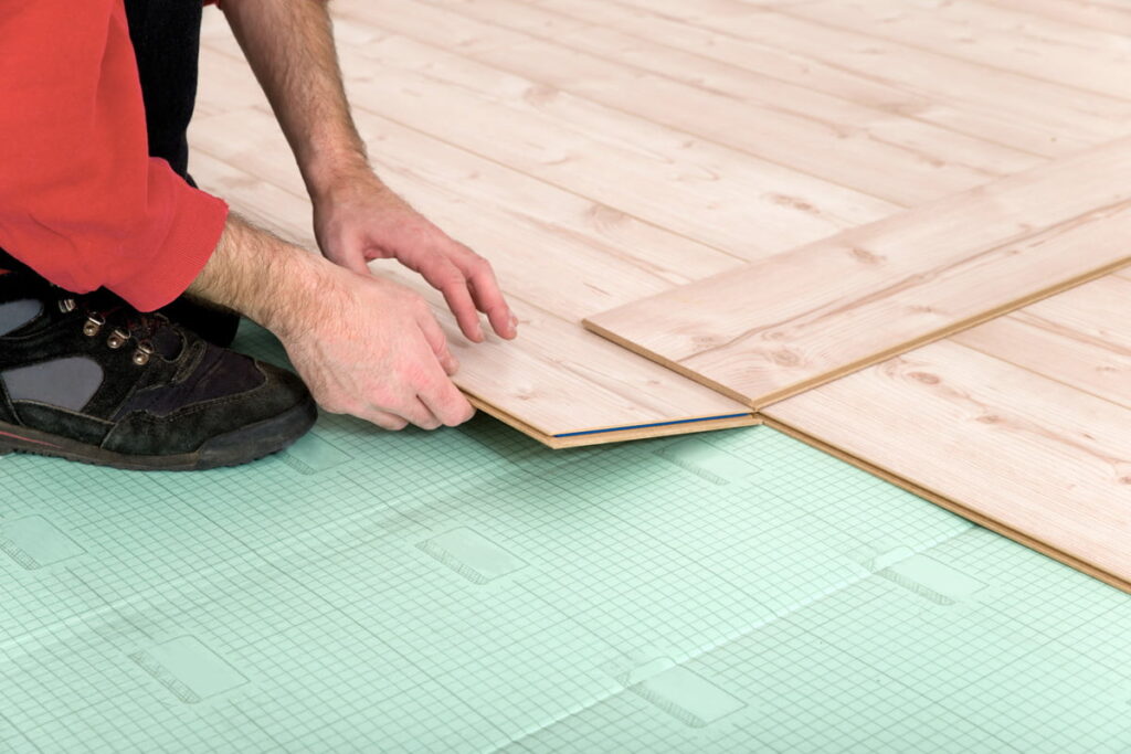 Stört Lärm Ihren Familienfrieden? Vorteile der Trittschalldämmung Trittschalldämmung