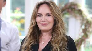 Catherine Bach: Der ikonische Star aus „Ein Duke kommt selten allein“ catherine bach