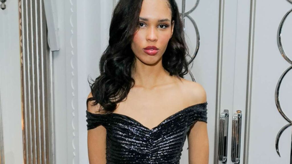 Model Life: Alles über Nara Smiths Ehemann Lucky Blue Smith nara smith