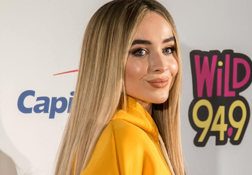 Sabrina Carpenter's Height