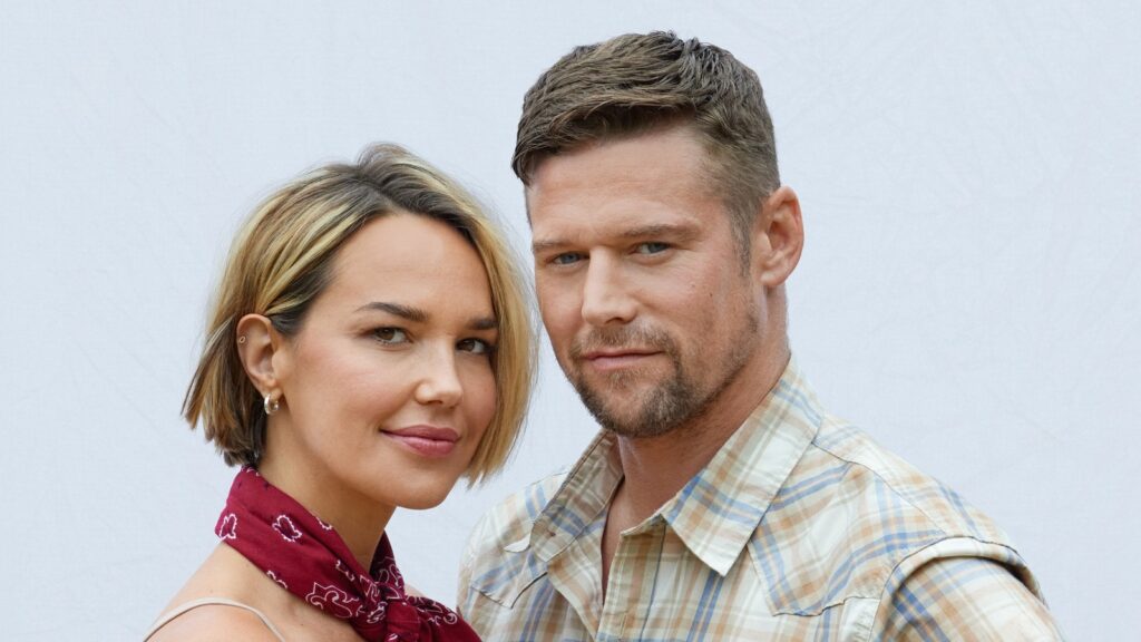 „The Vampire Diaries“: Michael Trevino und Zach Roerig haben sich während der Dreharbeiten mehrmals versehentlich geschlagen zach roerig