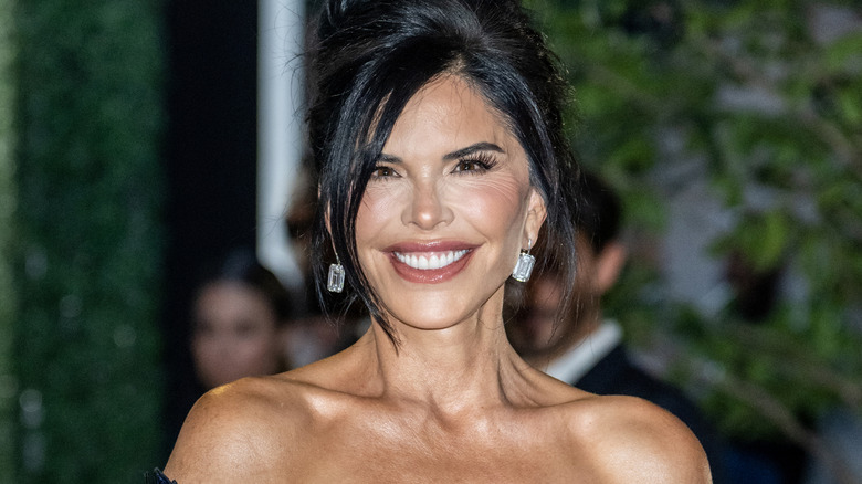 LAUREN SANCHEZ‘ ÄLTESTER SOHN NIKKO IST ZU EINEM WUNDERSCHÖNEN MANN HERANGEWACHSEN LAUREN SANCHEZ