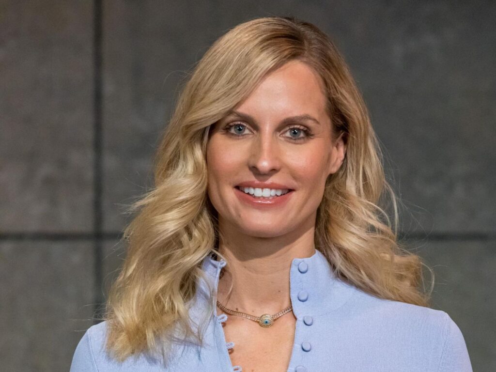 janna ensthaler vermögen