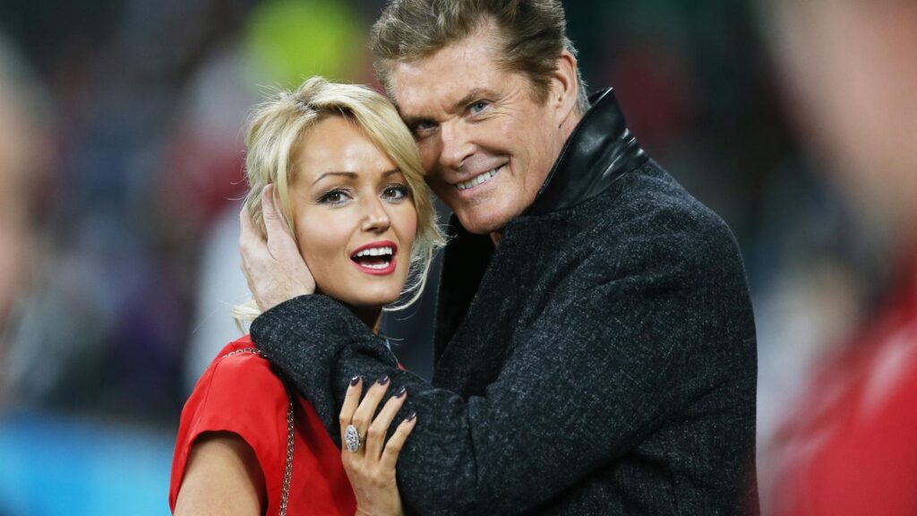 David Hasselhoff Ehepartnerin: Hayley Roberts und seine Ex-Frauen david hasselhoff ehepartnerin