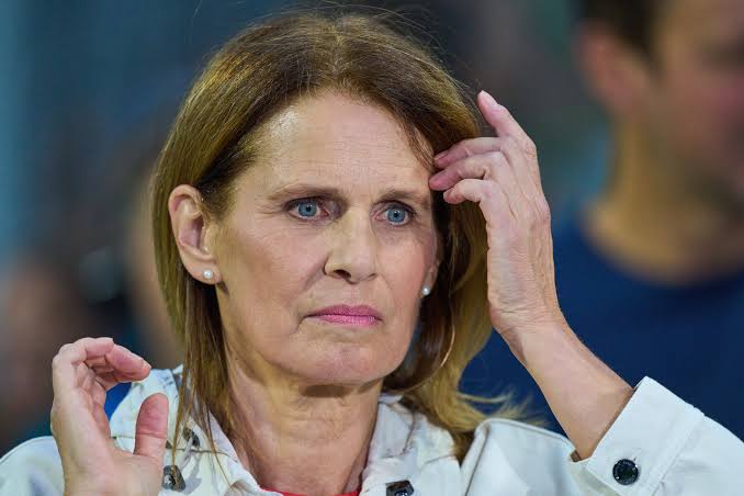 Katrin Müller-Hohenstein Krankheit: Was wirklich bekannt ist katrin müller-hohenstein krankheit