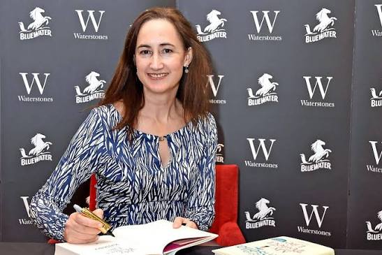 Sophie Kinsella gestorben: Todesursache und ihr literarisches Vermächtnis sophie kinsella gestorben